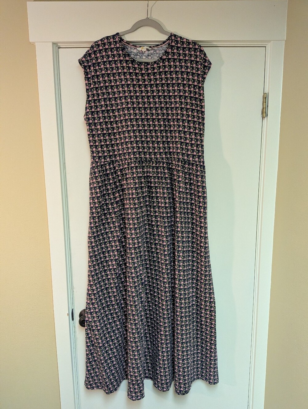 Boden Maxi Dress Sun Burst Print